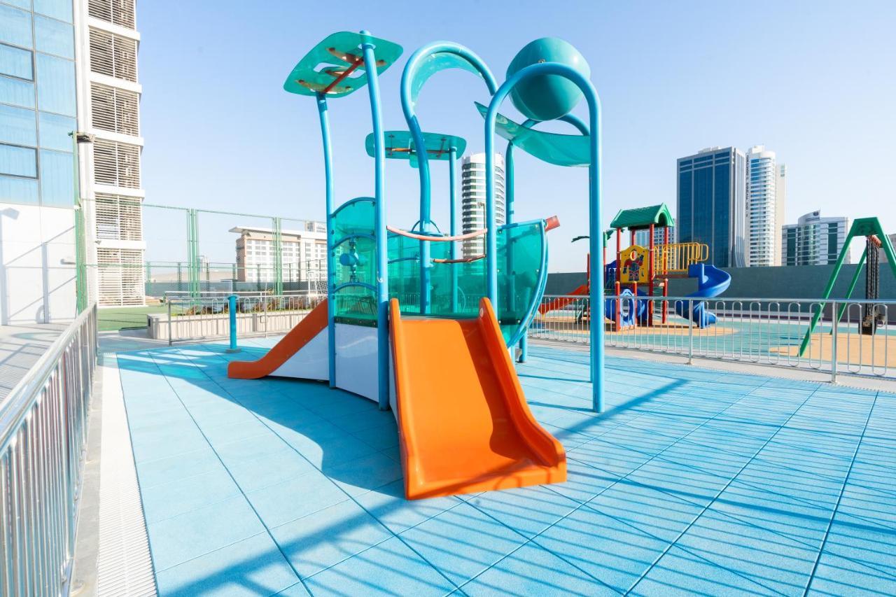 S Plaza Suites Hotel Seef Екстериор снимка